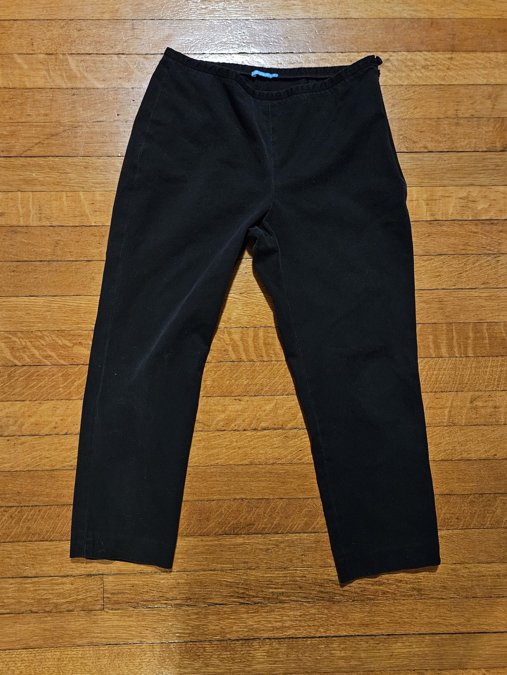 Women’s Black Pull-On Stretch Trousers